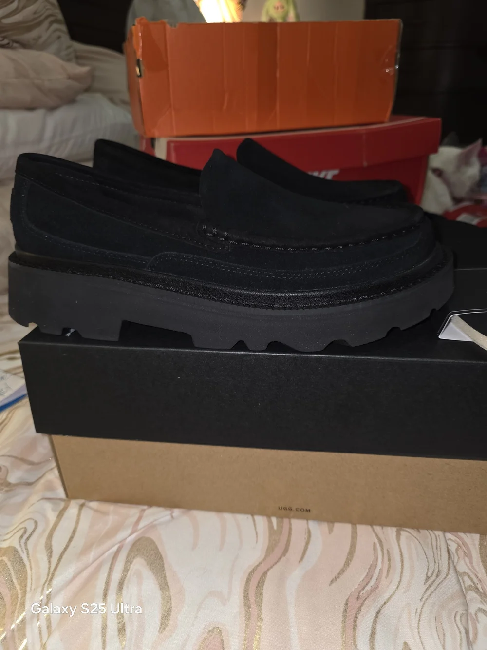UGG Men’s Ascot Lug Slip-On Loafers. Brand New. Size 9